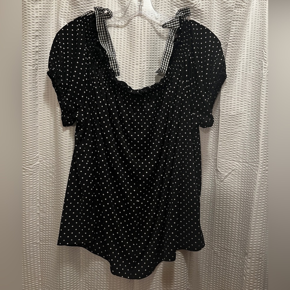 Polka Dot Top with Ruffle Detail, Gingham Shoulder Ties, Short Sleeve, Sz Large - Picture 6 of 9